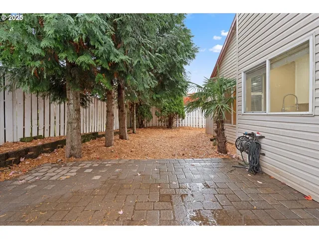 $489,900 | 1351 Northeast Greenway Drive, Gresham, OR 97030