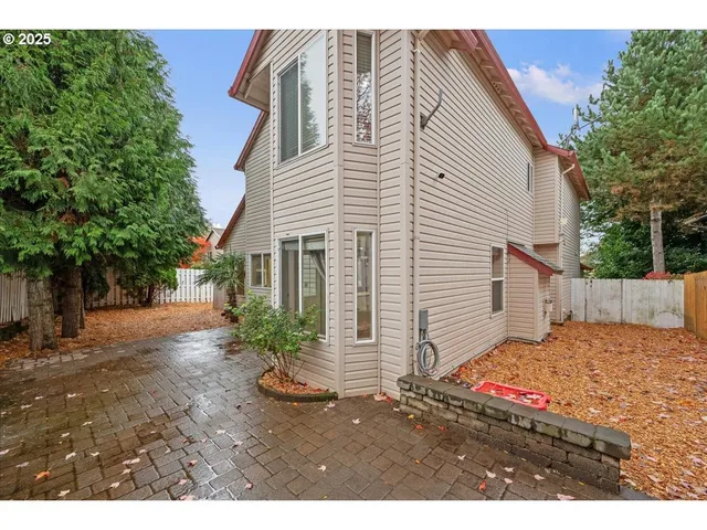 $489,900 | 1351 Northeast Greenway Drive, Gresham, OR 97030