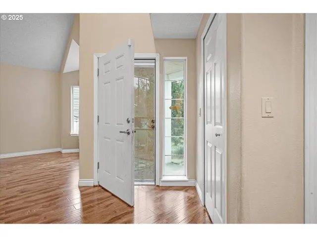 $489,900 | 1351 Northeast Greenway Drive, Gresham, OR 97030