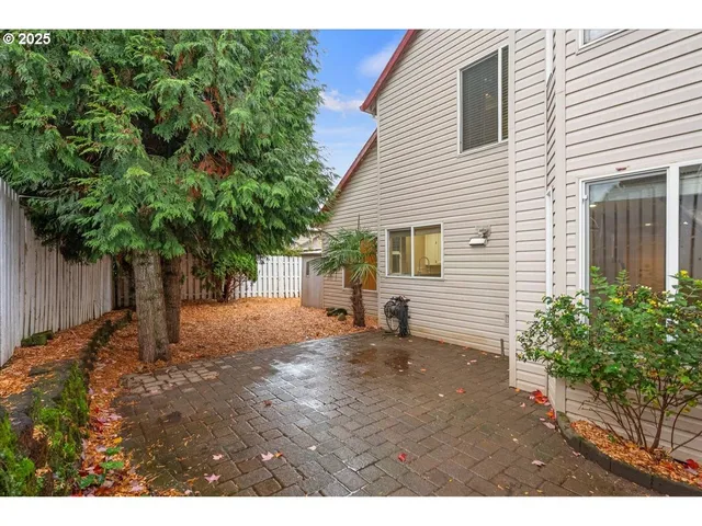 $489,900 | 1351 Northeast Greenway Drive, Gresham, OR 97030