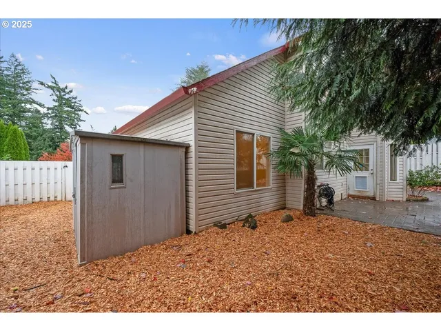 $489,900 | 1351 Northeast Greenway Drive, Gresham, OR 97030