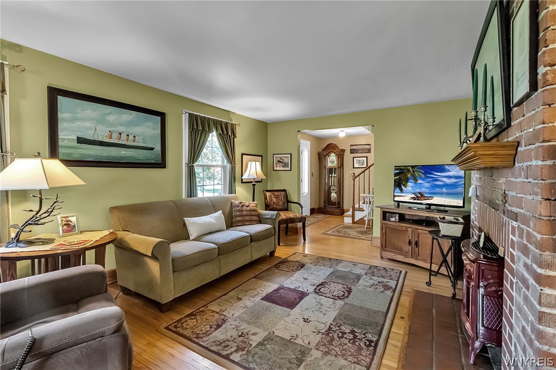 139 Buffalo Road East Aurora, NY 14052 - Photo 6 of 50
