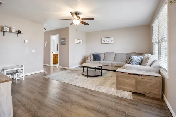 $234,900 | 1142 Beauchamp Avenue, Manteno, IL 60950