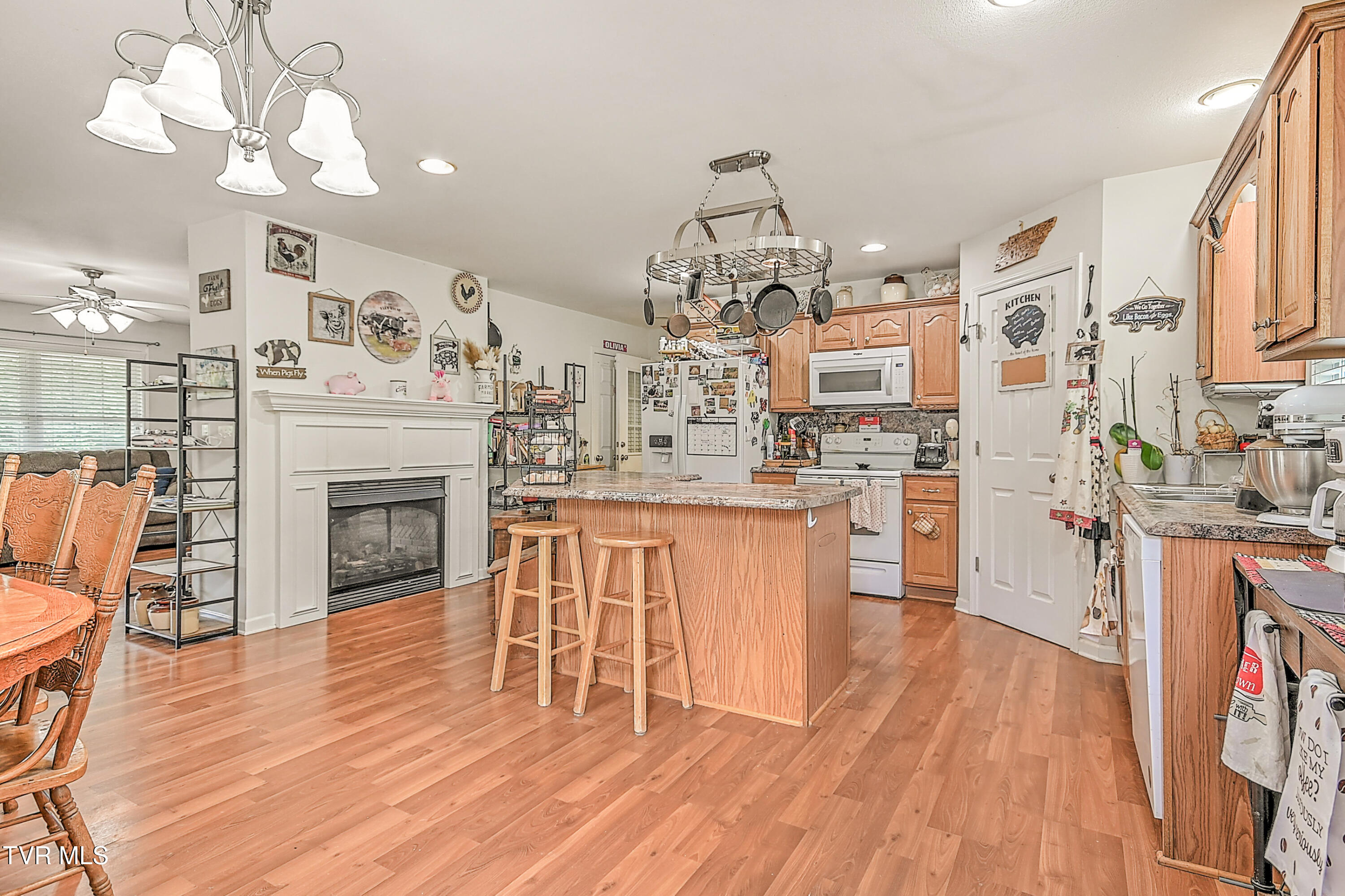 1495 Fishpond Road Chuckey, TN 37641 - Photo 11 of 32 11
