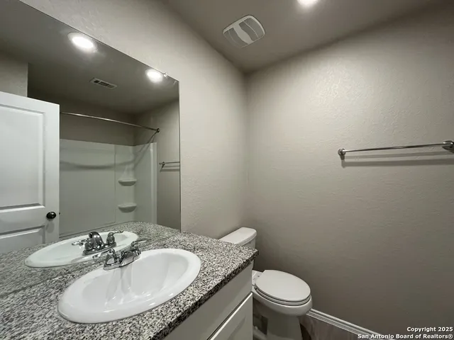 $1,450 | 754 Ambush Ridge, San Antonio, TX 78220
