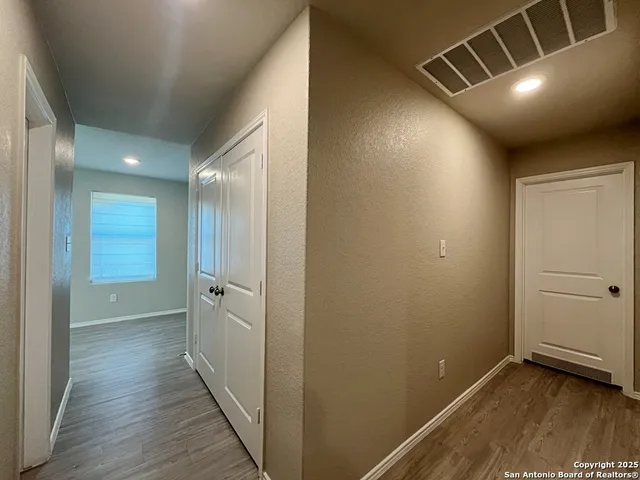 $1,450 | 754 Ambush Ridge, San Antonio, TX 78220