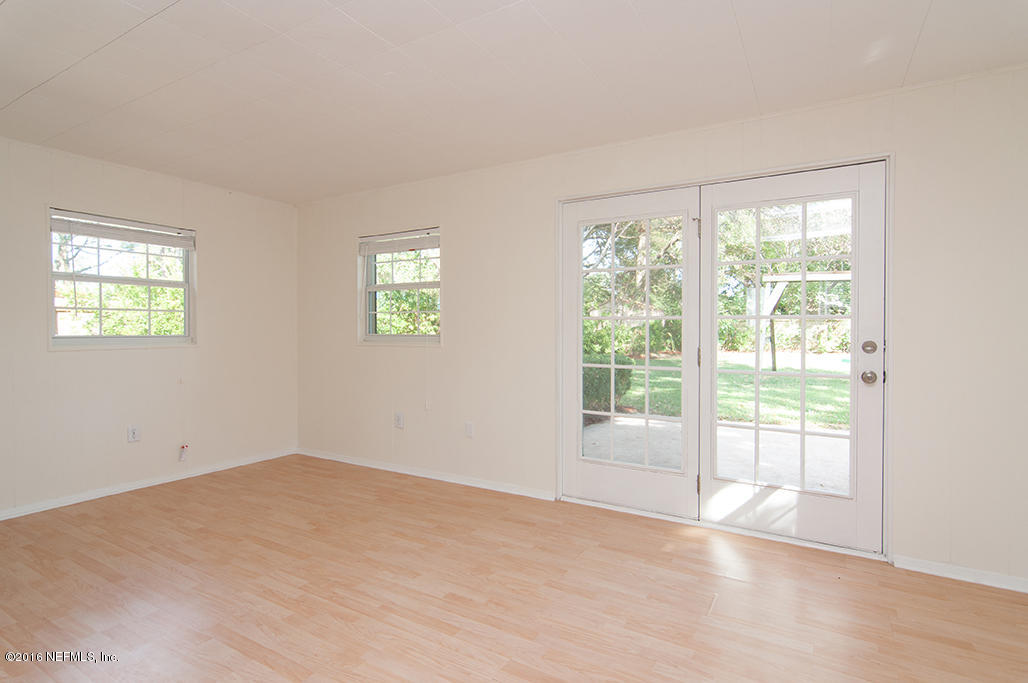 551 Bay Ridge Road Jacksonville, FL 32216 - Photo 9 of 13 9
