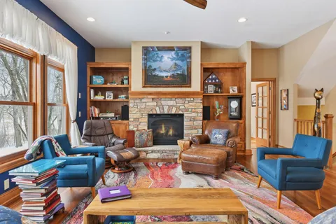 $875,000 | 2584 North Saunders Lake Drive, Minnetrista, MN 55364