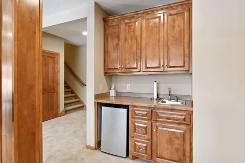 $875,000 | 2584 North Saunders Lake Drive, Minnetrista, MN 55364