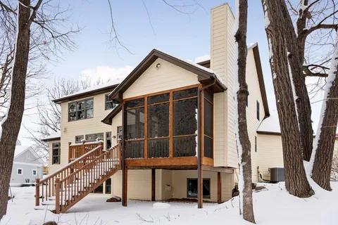 $875,000 | 2584 North Saunders Lake Drive, Minnetrista, MN 55364