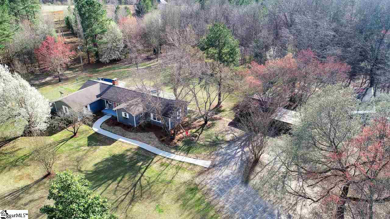 1209 Bens Creek Road Greer, SC 29651 - Photo 4 of 36 Gallery Image 4