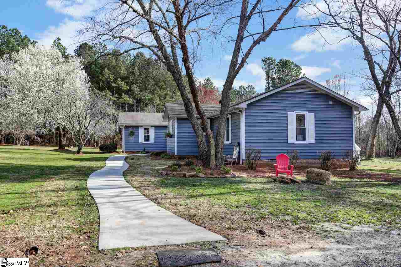 1209 Bens Creek Road Greer, SC 29651 - Photo 7 of 36 Gallery Image 7
