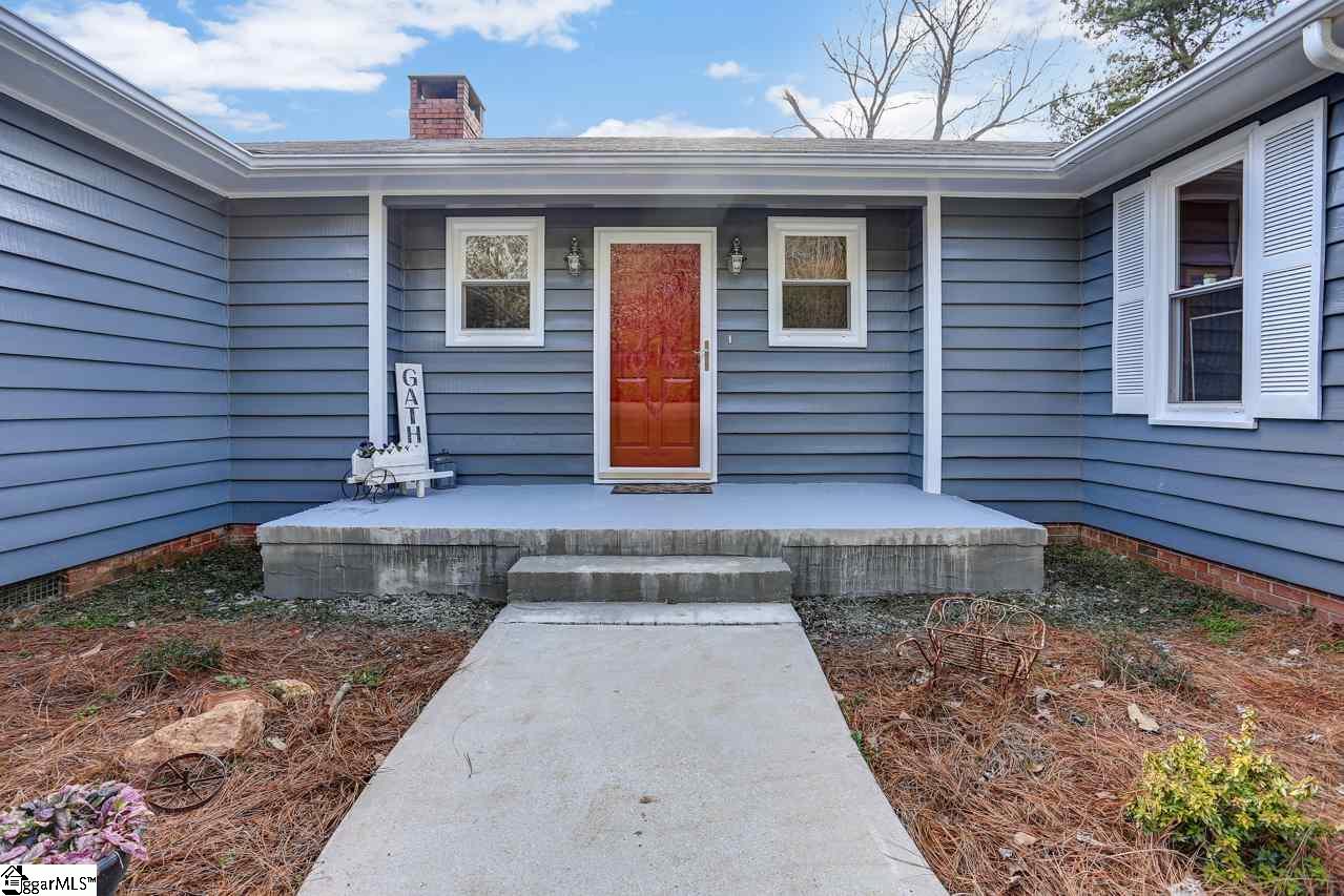 1209 Bens Creek Road Greer, SC 29651 - Photo 10 of 36 Gallery Image 10