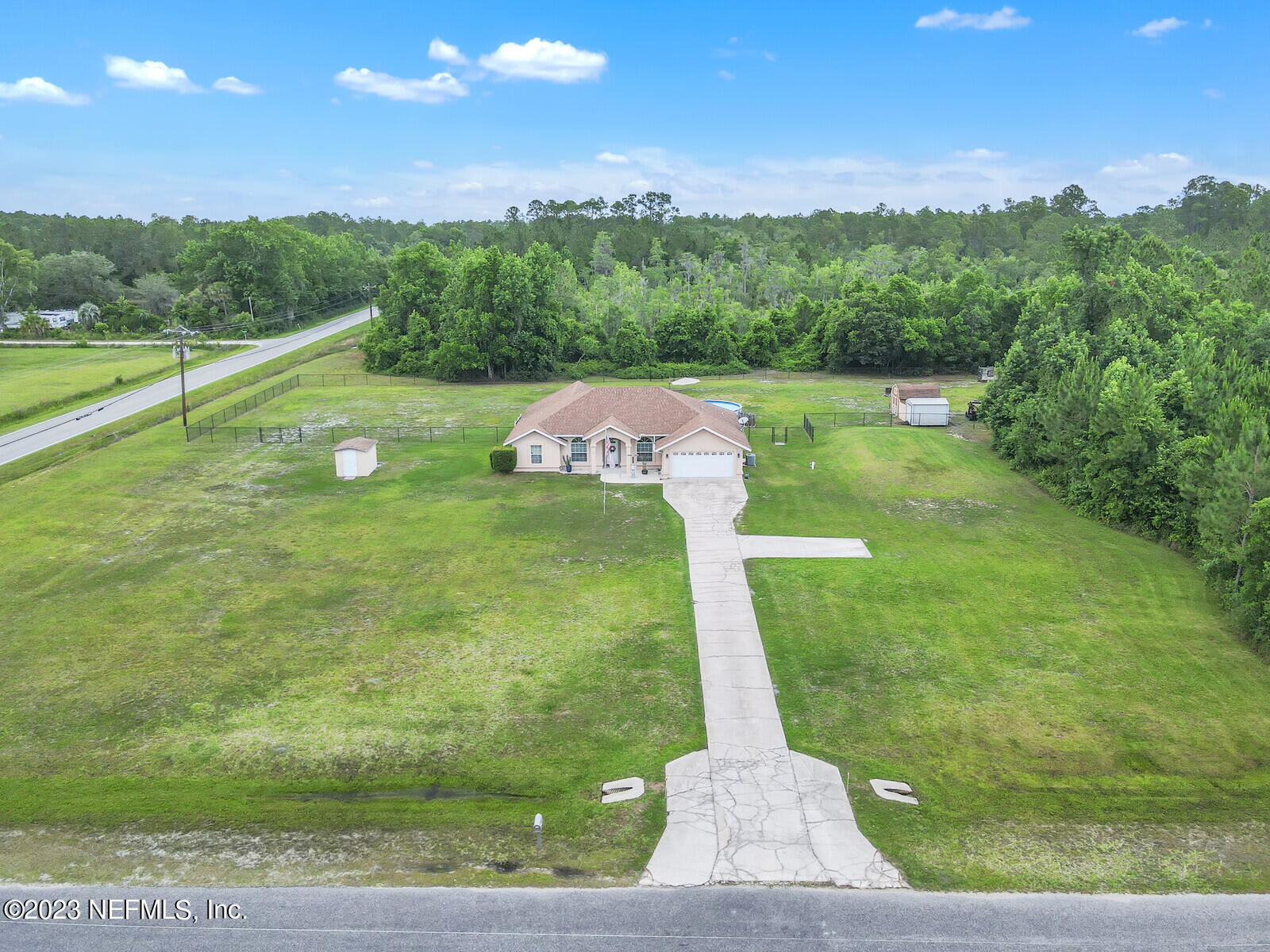102 Bridgeport Road Palatka, FL 32177 - Photo 43 of 56 09_dji_fly_20230513_121436_214_168399482
