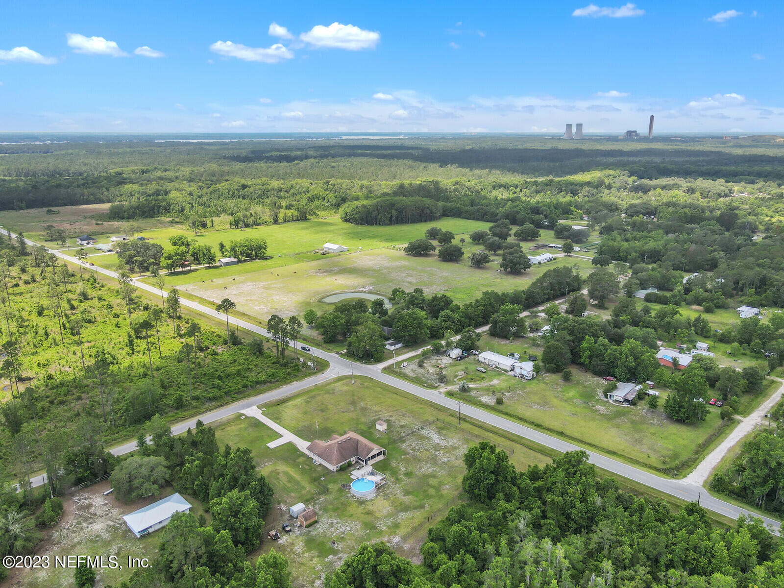 102 Bridgeport Road Palatka, FL 32177 - Photo 53 of 56 03_dji_fly_20230513_121108_183_168399490