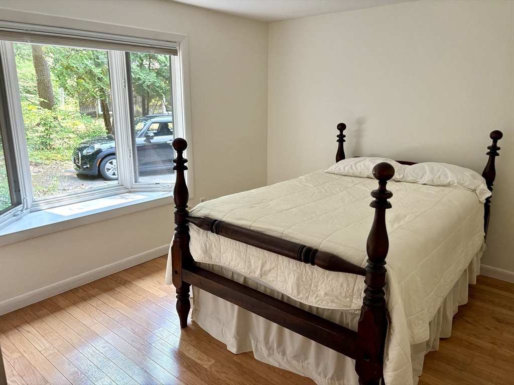 66 Stony Hill Road Amherst, MA 01002 - Photo 11 of 33 Gallery Image 11