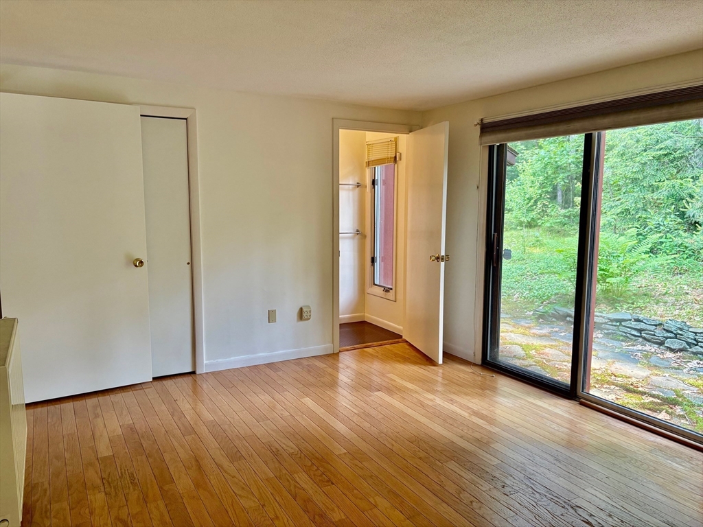 66 Stony Hill Road Amherst, MA 01002 - Photo 13 of 33 Gallery Image 13