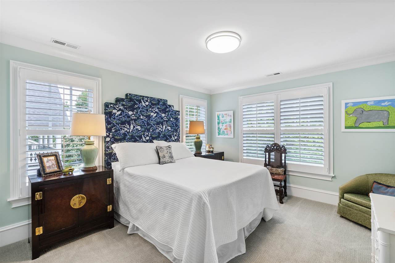1907 McCarthy Street Raleigh, NC 27608 - Photo 20 of 30 2nd owner's suite