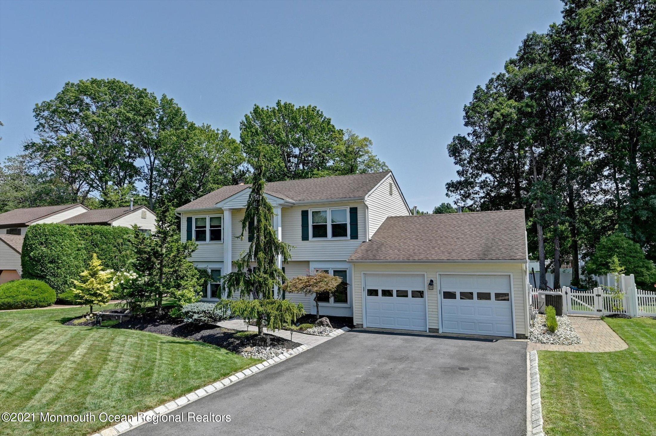 19 Regal Road Manalapan, NJ 07726 - Photo 2 of 33 Amazing Center Hall Colonial