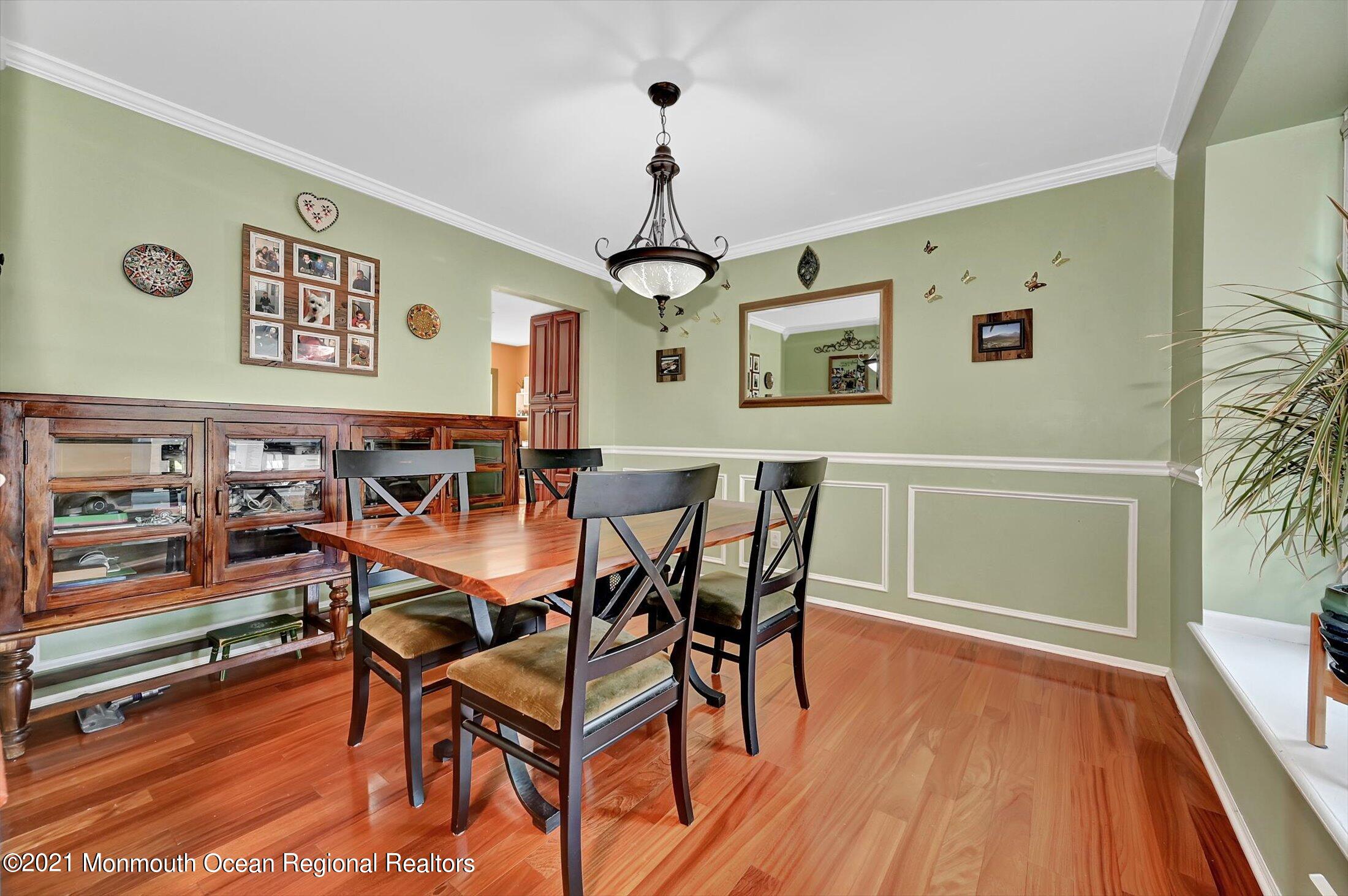 19 Regal Road Manalapan, NJ 07726 - Photo 11 of 33 Formal Dining Room