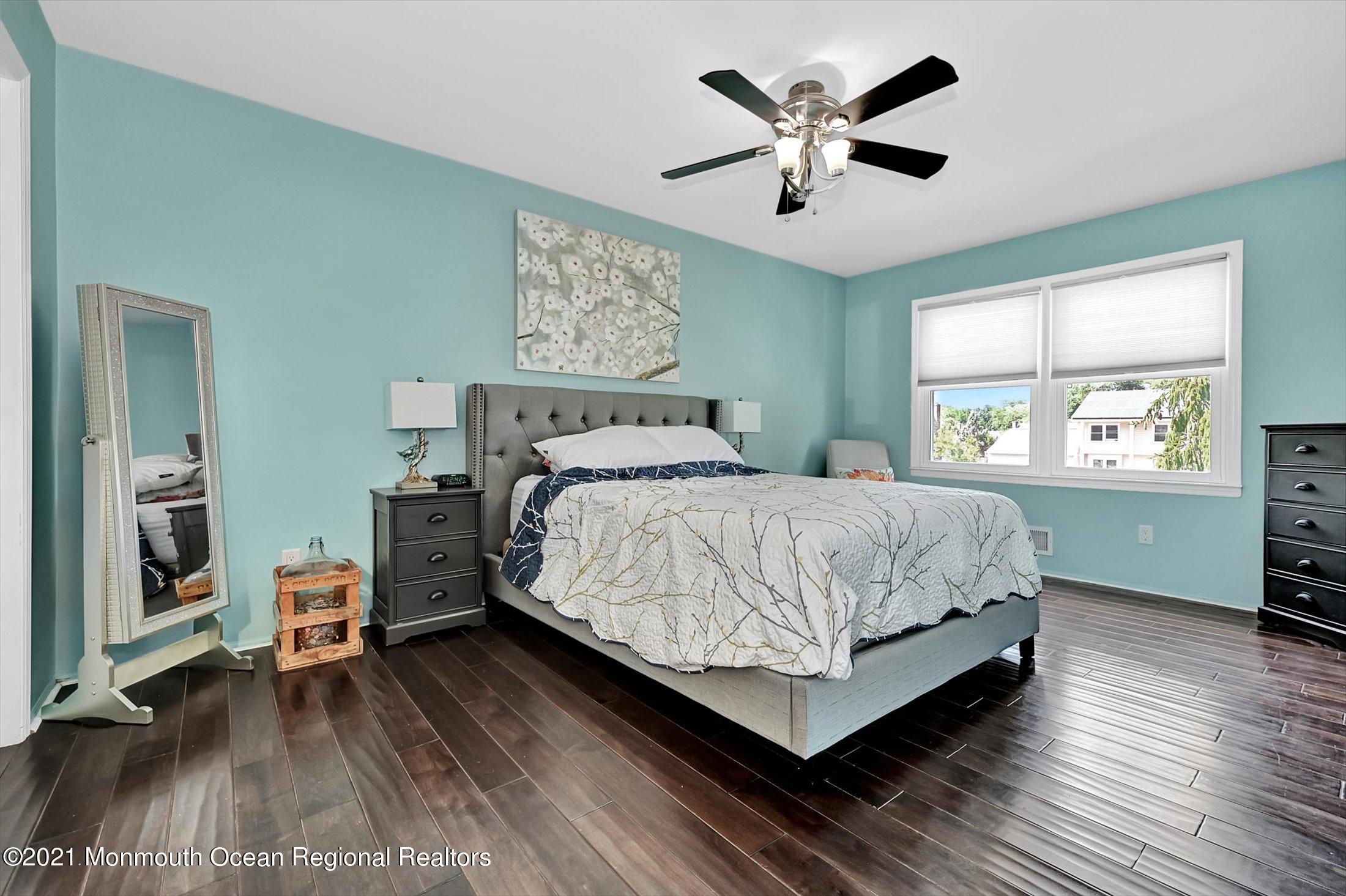 19 Regal Road Manalapan, NJ 07726 - Photo 19 of 33 Master Bedroom