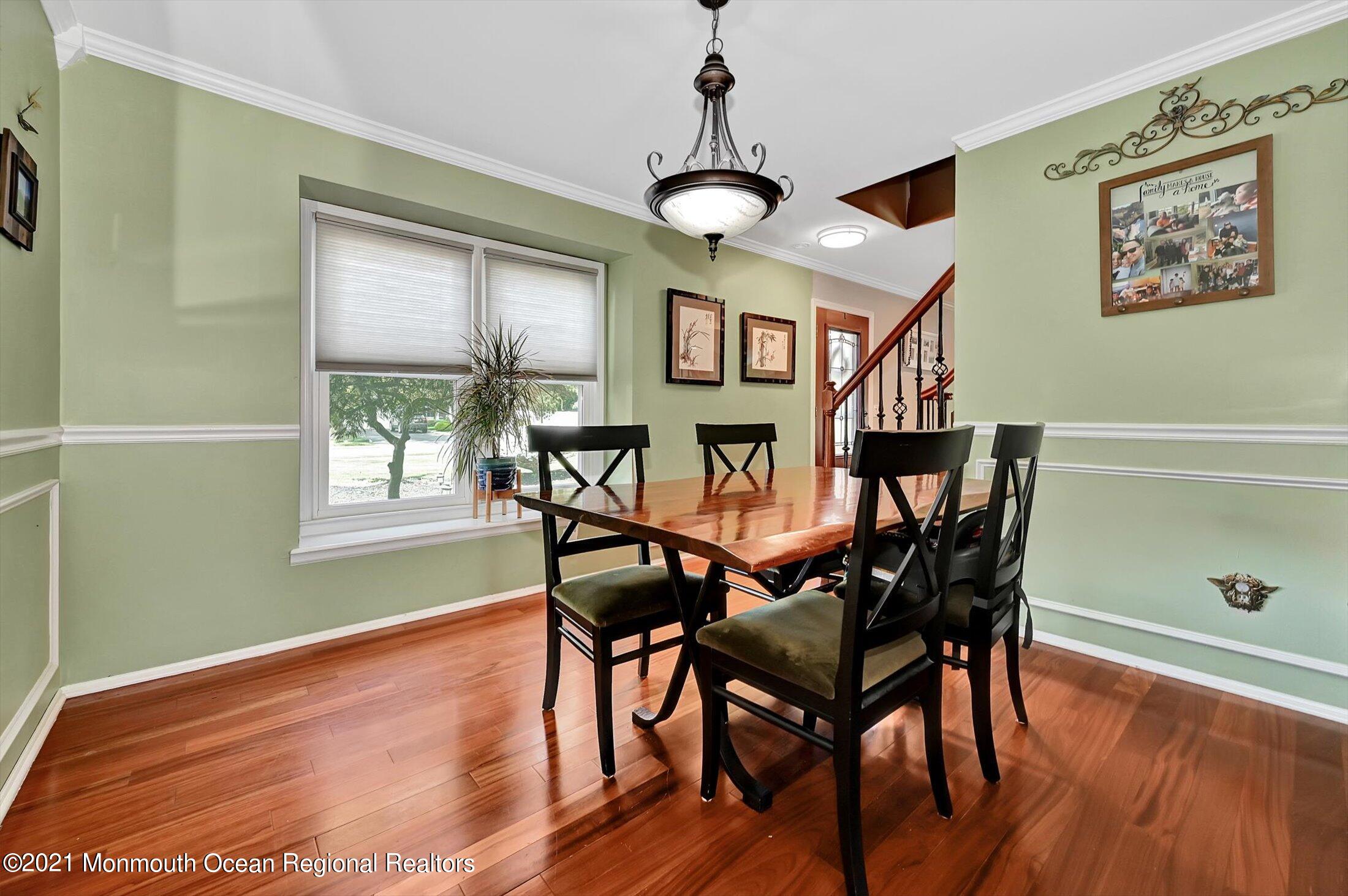 19 Regal Road Manalapan, NJ 07726 - Photo 10 of 33 Formal Dining Room
