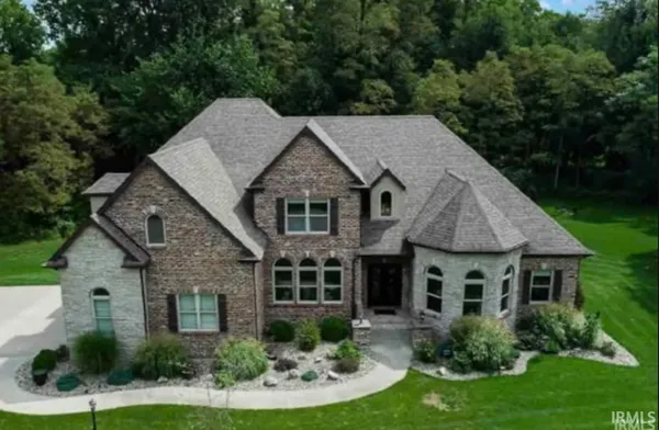 $1,250,000 | 21562 Golden Maple Court, South Bend, IN 46628