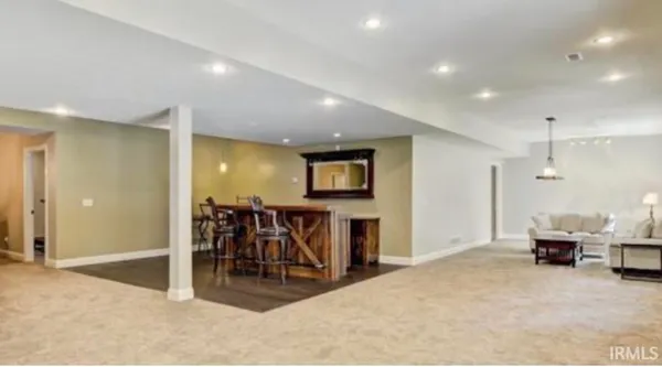 $1,250,000 | 21562 Golden Maple Court, South Bend, IN 46628