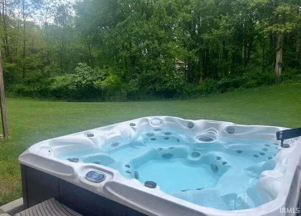 $1,250,000 | 21562 Golden Maple Court, South Bend, IN 46628