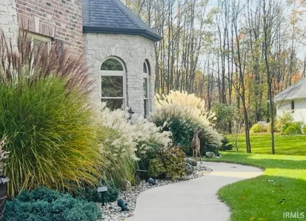 $1,250,000 | 21562 Golden Maple Court, South Bend, IN 46628