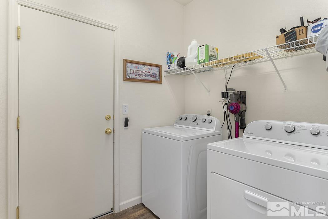 2267 Big Trail Circle Reno, NV 89521 - Photo 31 of 37 a utility room with dryer and washer