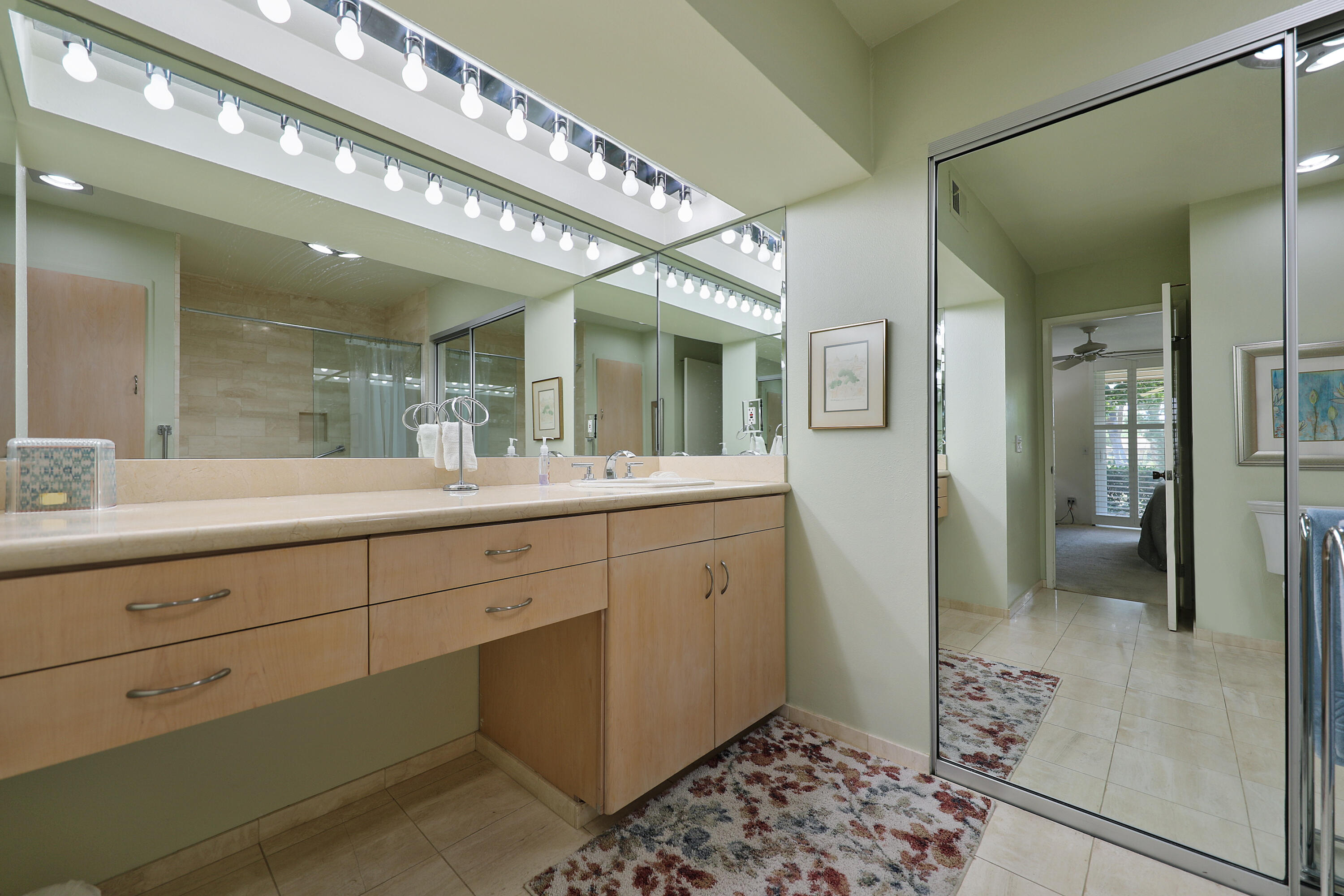 2 Haig Drive Rancho Mirage, CA 92270 - Photo 12 of 54 PRIMARY BATHROOM