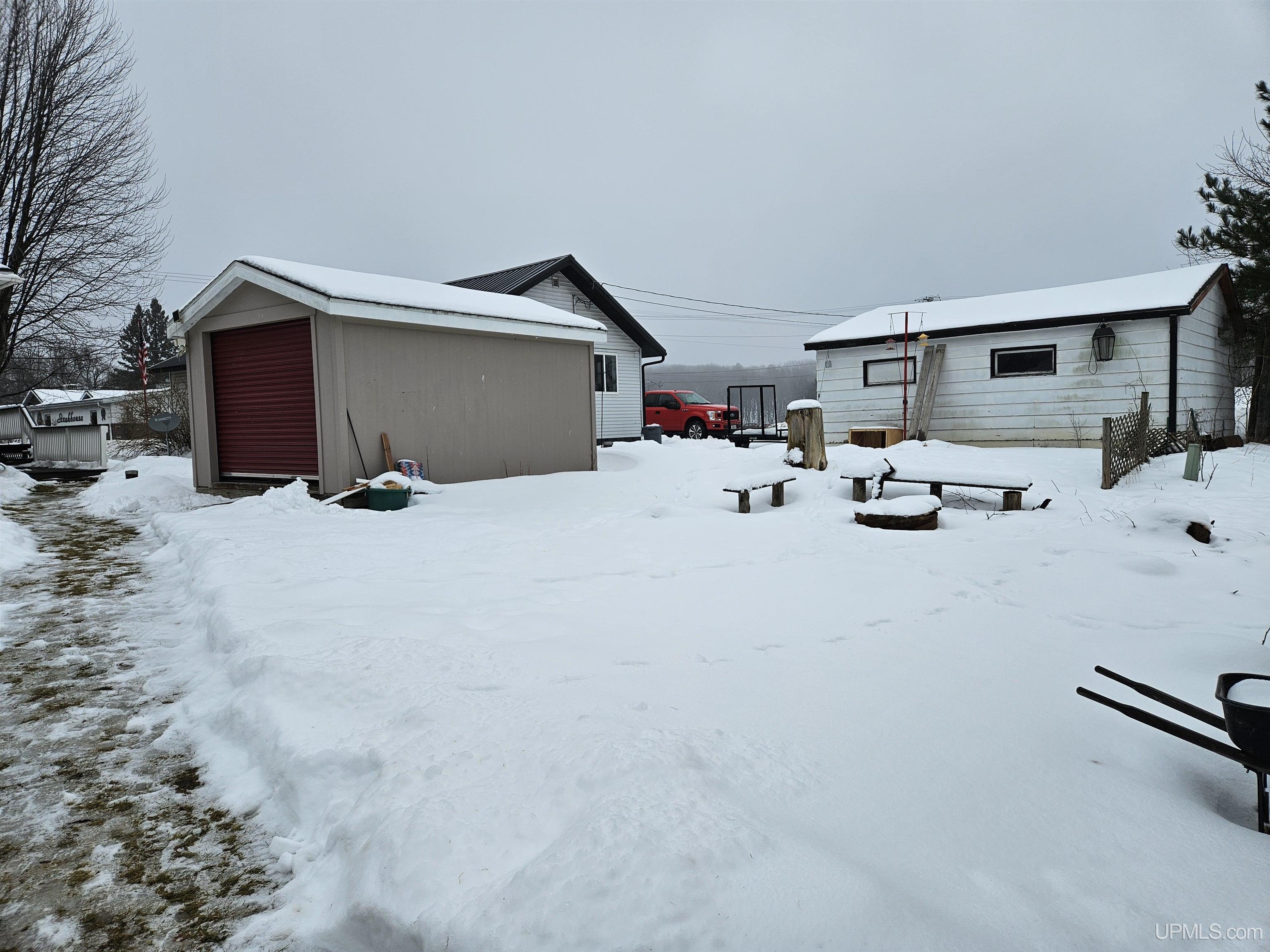 W601 County Road North Niagara, WI 54151 - Photo 27 of 33