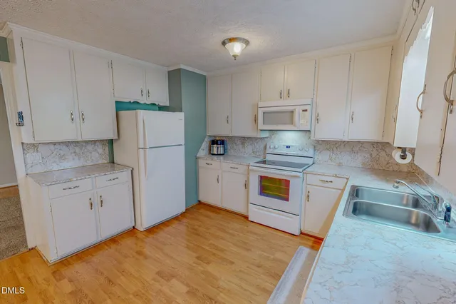 $230,000 | 54 Hillcrest Avenue, Roxboro, NC 27573