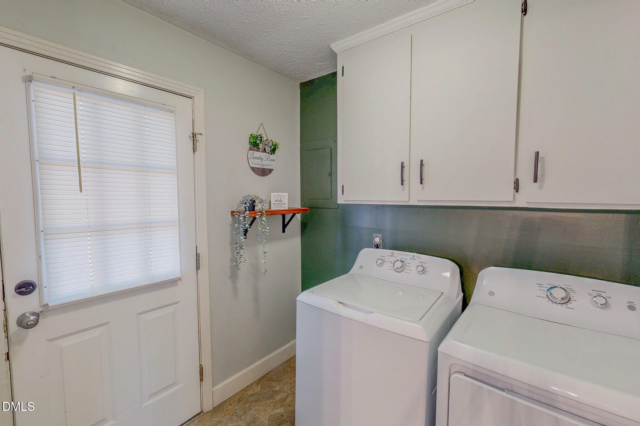 54 Hillcrest Avenue Roxboro, NC 27573 - Photo 29 of 30 29