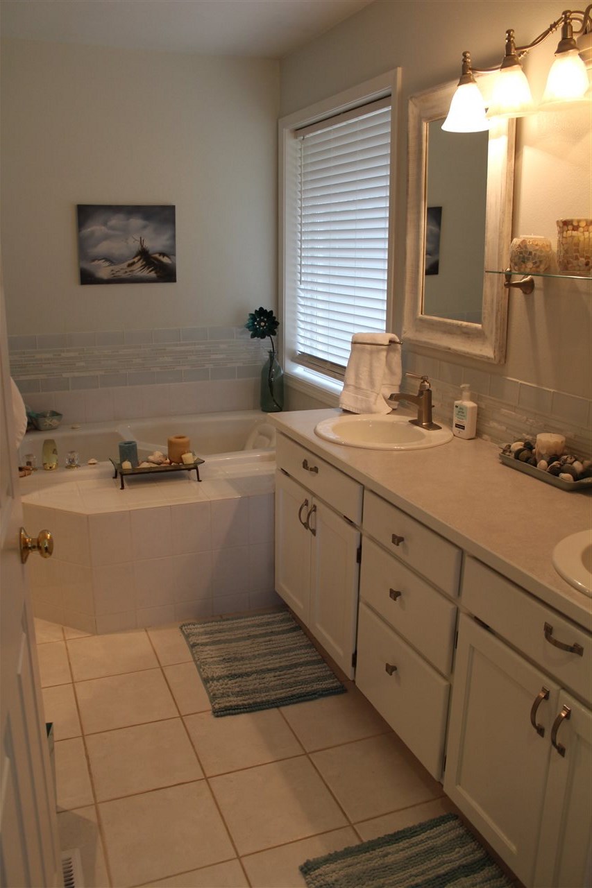6309 West Geronimo Avenue Spokane, WA 99208 - Photo 6 of 20 Gallery Image 6