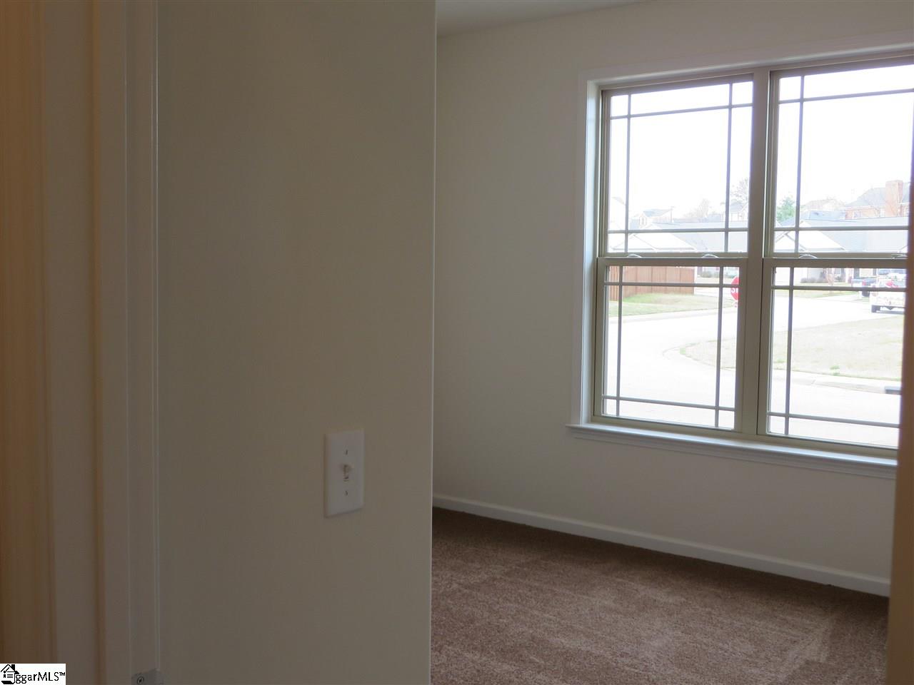 708 Chartwell Drive Greer, SC 29650 - Photo 27 of 33 Gallery Image 27