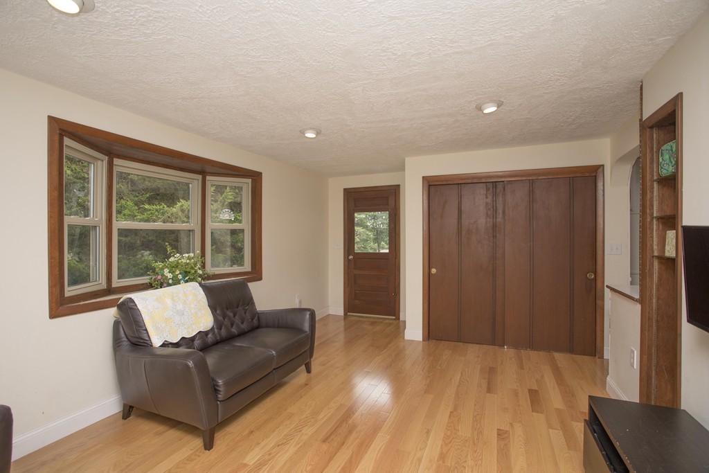 32 Sutcliffe Avenue Canton, MA 02021 - Photo 14 of 30