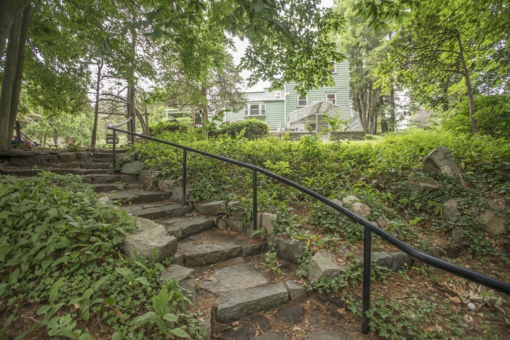 32 Sutcliffe Avenue Canton, MA 02021 - Photo 4 of 30