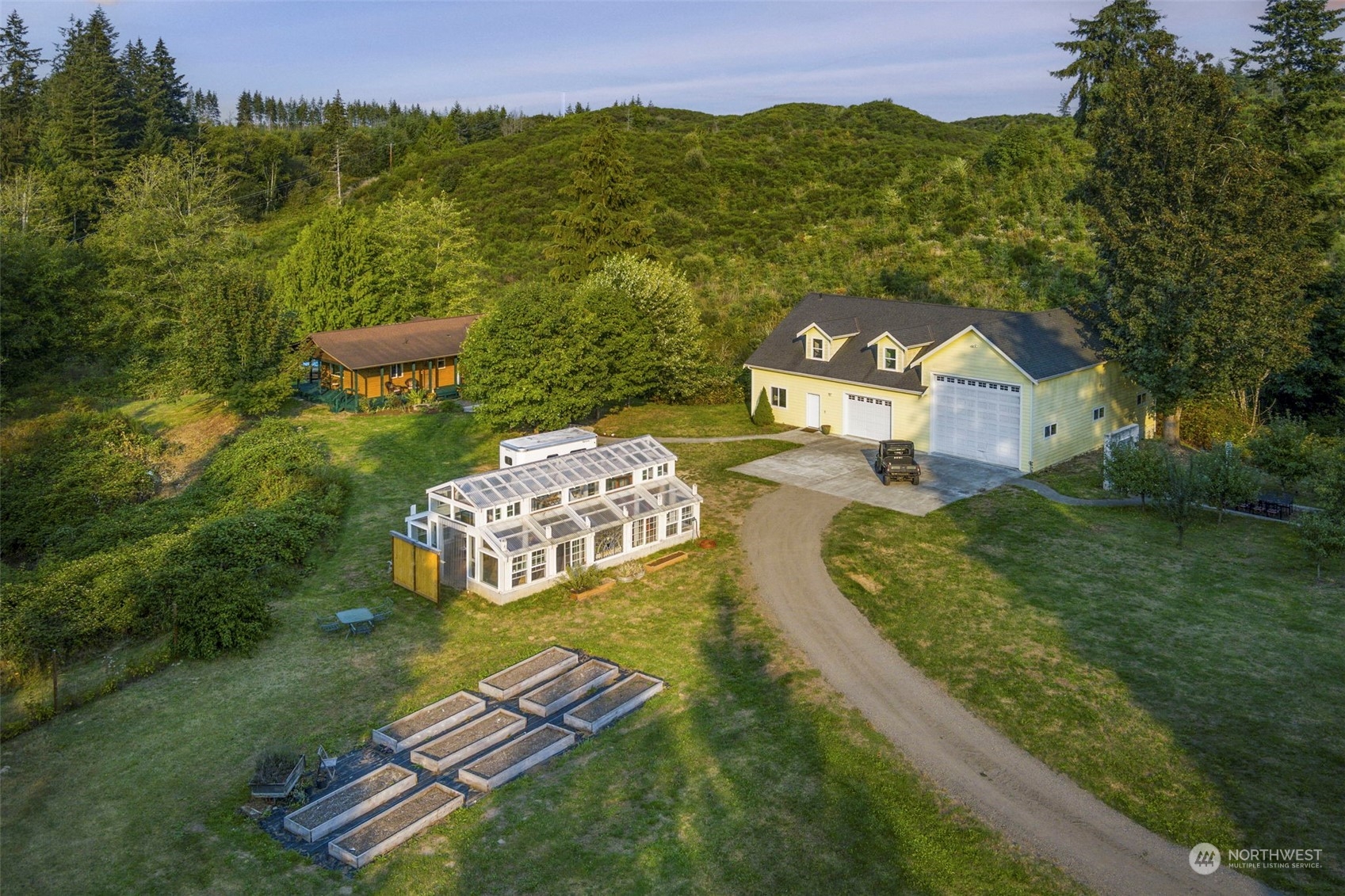 5225 Northeast Minder Road Poulsbo, WA 98370 - Photo 2 of 40 Gallery Image 2