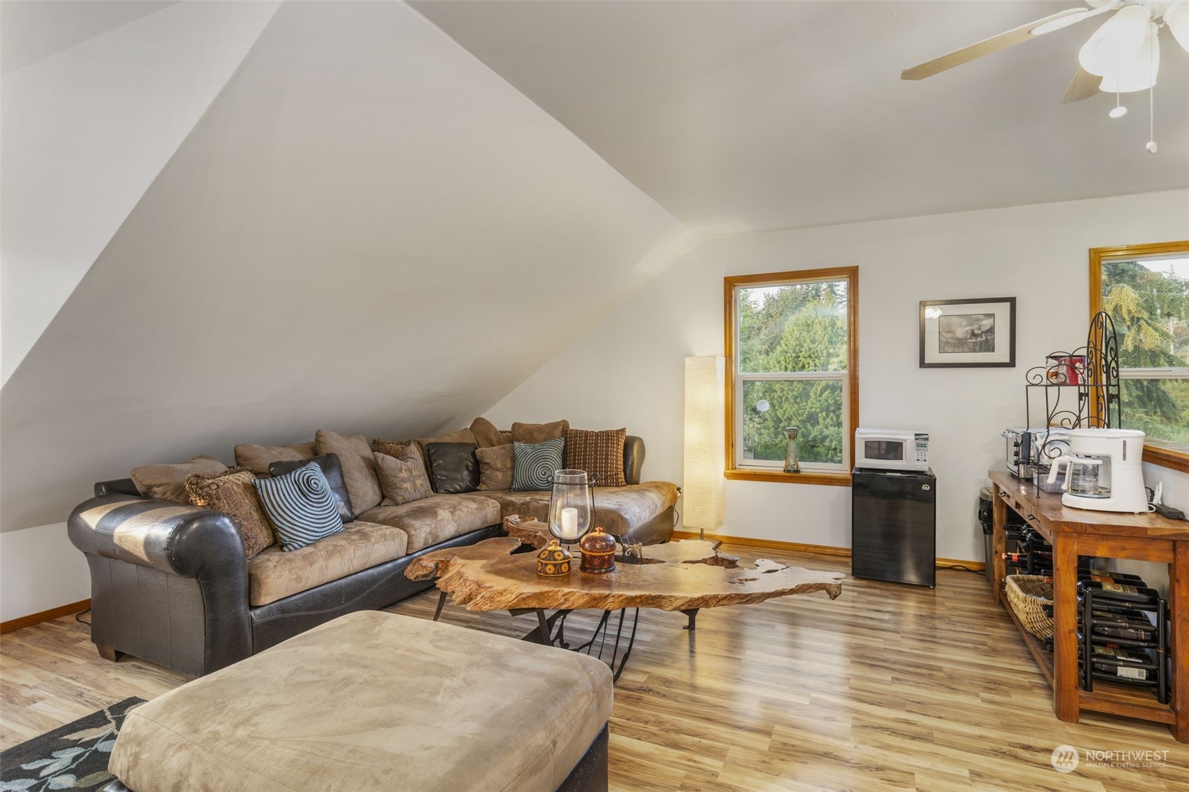 5225 Northeast Minder Road Poulsbo, WA 98370 - Photo 25 of 40 Gallery Image 25