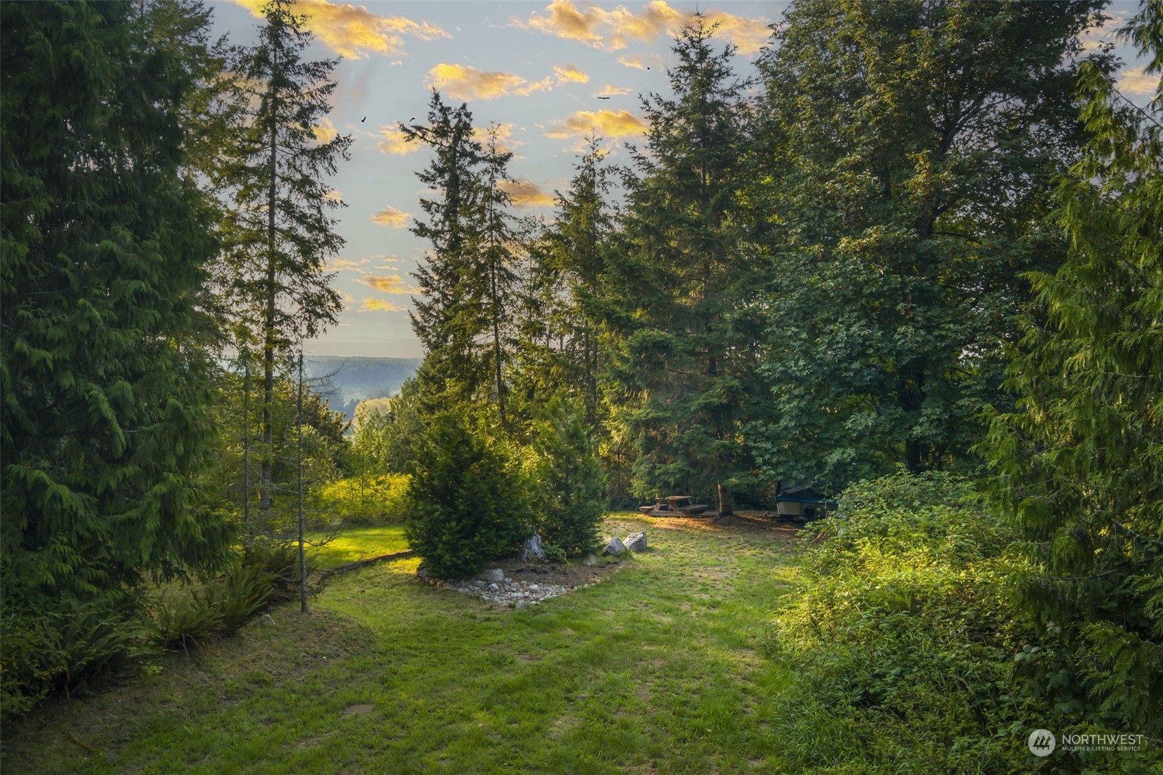 5225 Northeast Minder Road Poulsbo, WA 98370 - Photo 37 of 40 Gallery Image 37