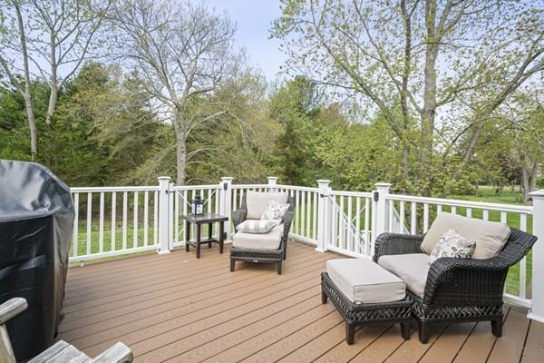 107 Corbett Road Stoughton, MA 02072 - Photo 28 of 31 Gallery Image 28