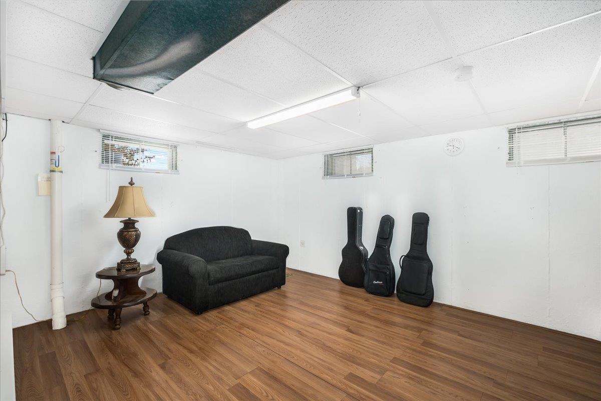 1100 Goffstown Road Manchester, NH 03102 - Photo 25 of 39 Gallery Image 25