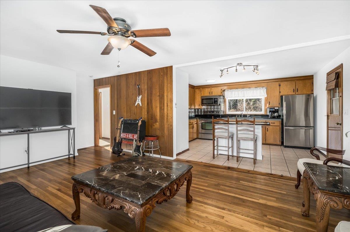 1100 Goffstown Road Manchester, NH 03102 - Photo 6 of 39 Gallery Image 6
