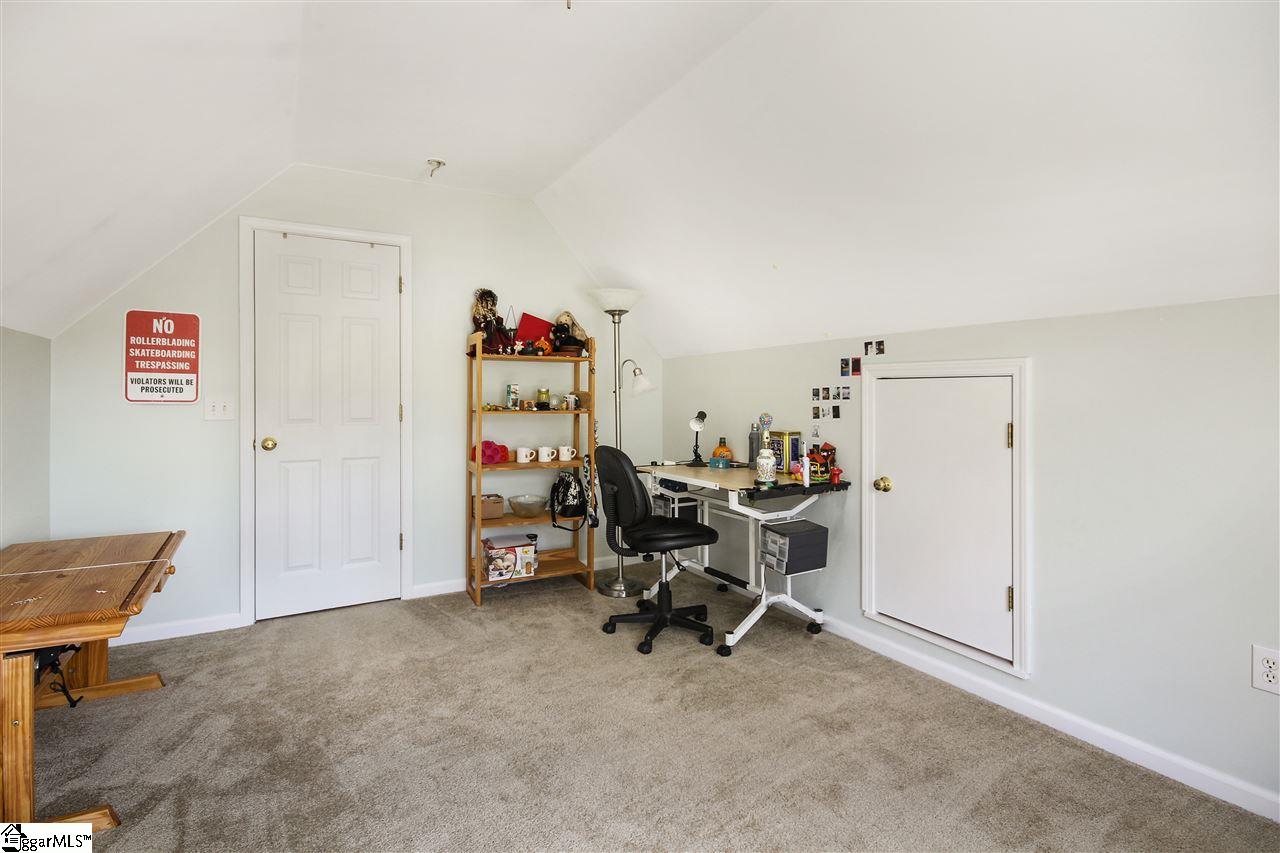 301 Grove Road Greenville, SC 29605 - Photo 23 of 26