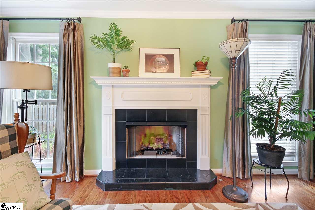 301 Grove Road Greenville, SC 29605 - Photo 6 of 26