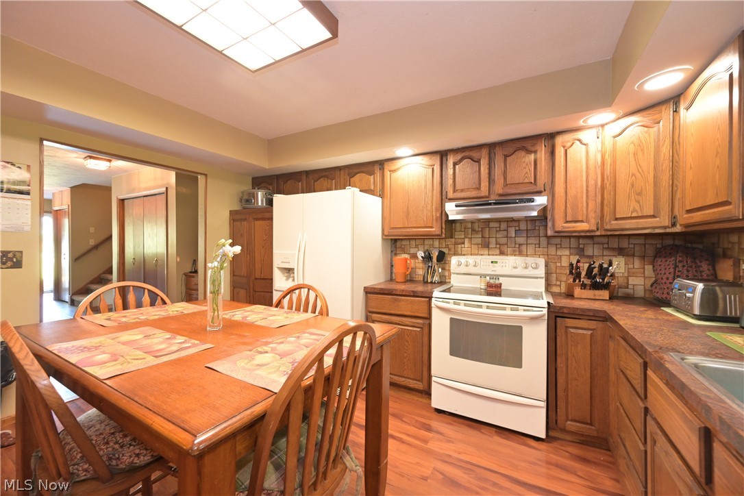 16083 Whitehead Road Lagrange, OH 44050 - Photo 9 of 34