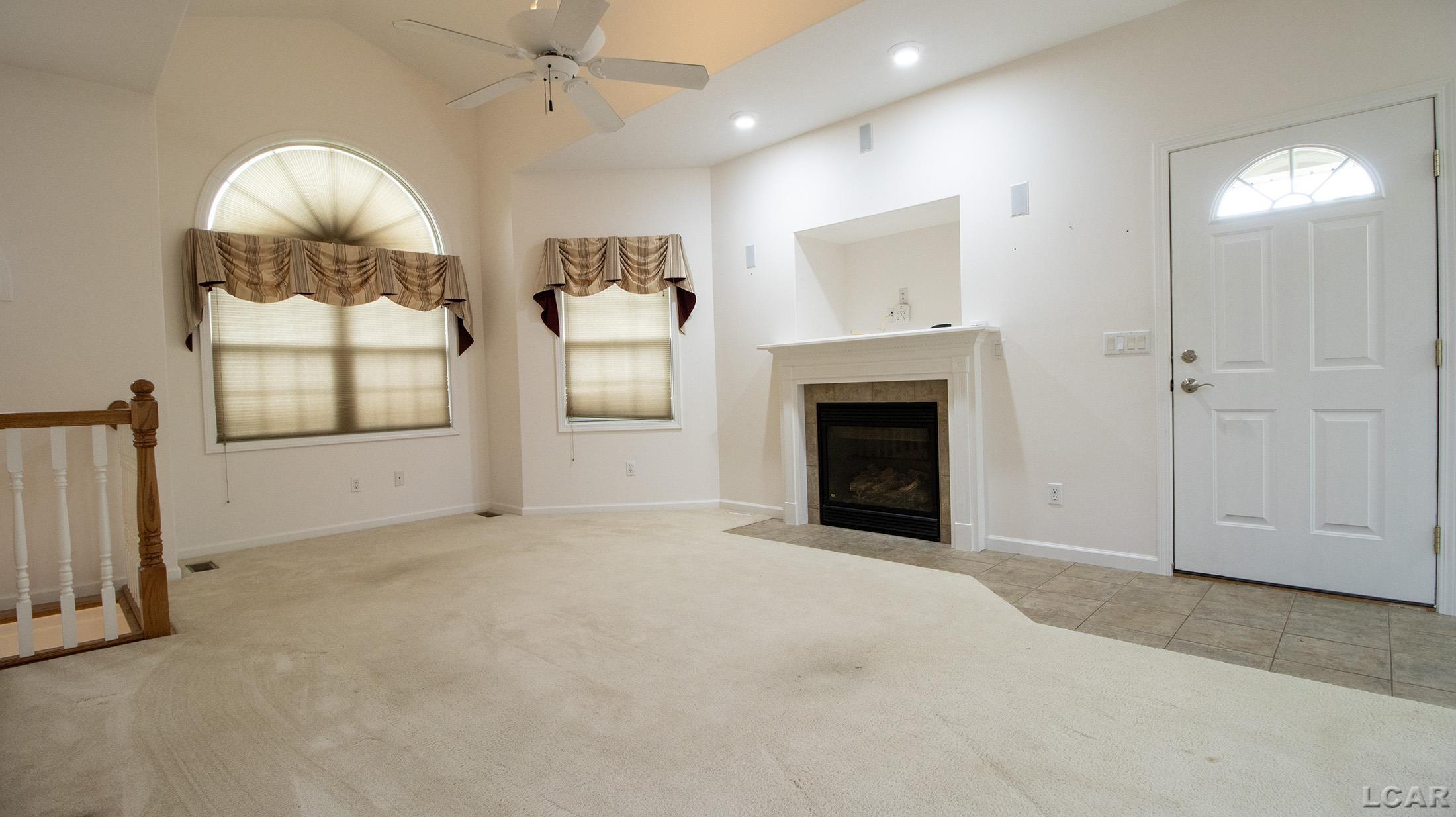 1645 Rivers Edge Court Adrian, MI 49221 - Photo 7 of 43 50152397-8c616c99-55da-4455-aac8-3a41840d35fc.JPG