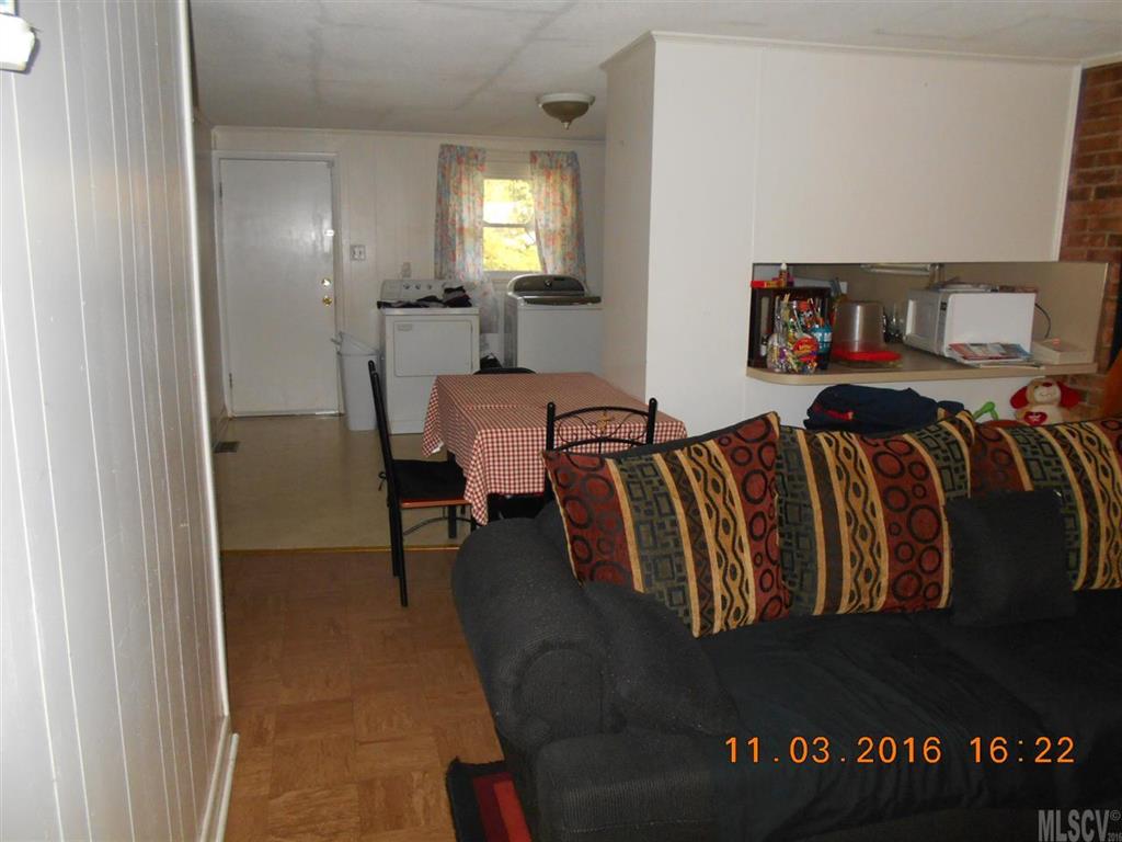 703-705 8th Avenue Southwest Conover, NC 28613 - Photo 3 of 3 Gallery Image 3